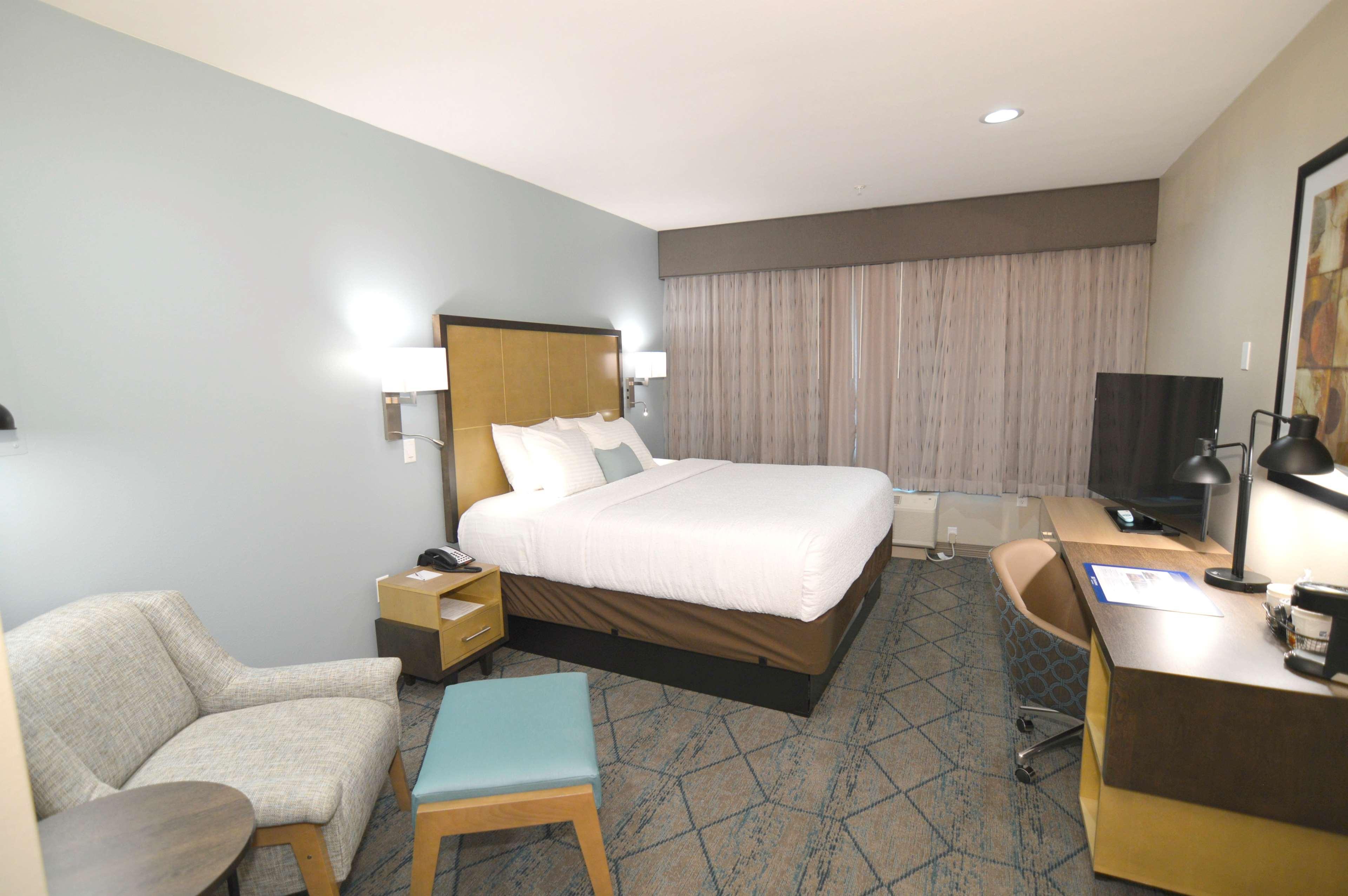 Hotel Western