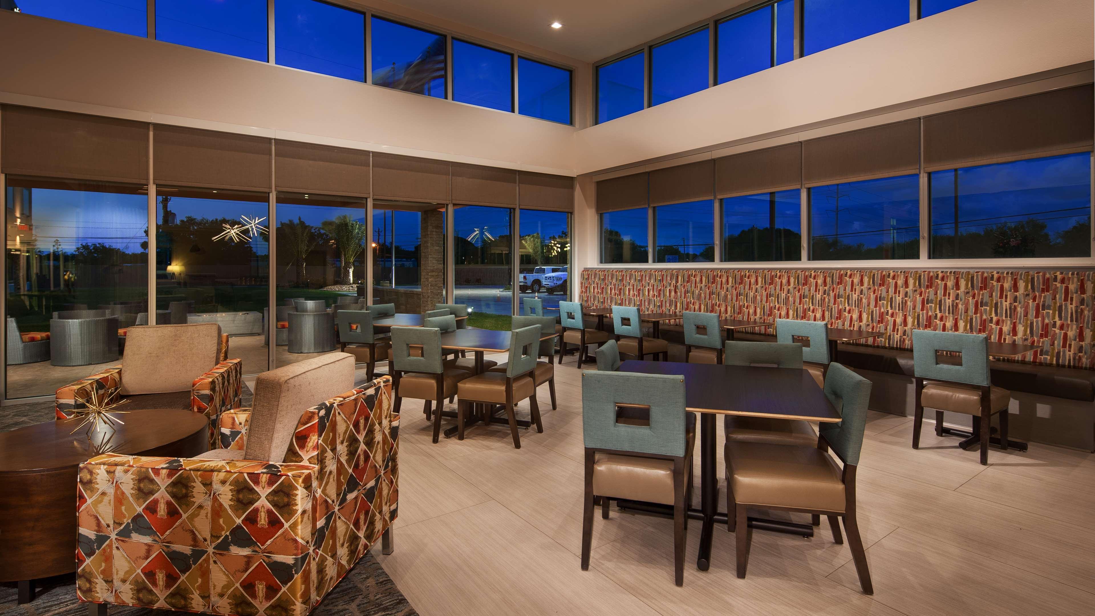 Best Western Plus Hotel