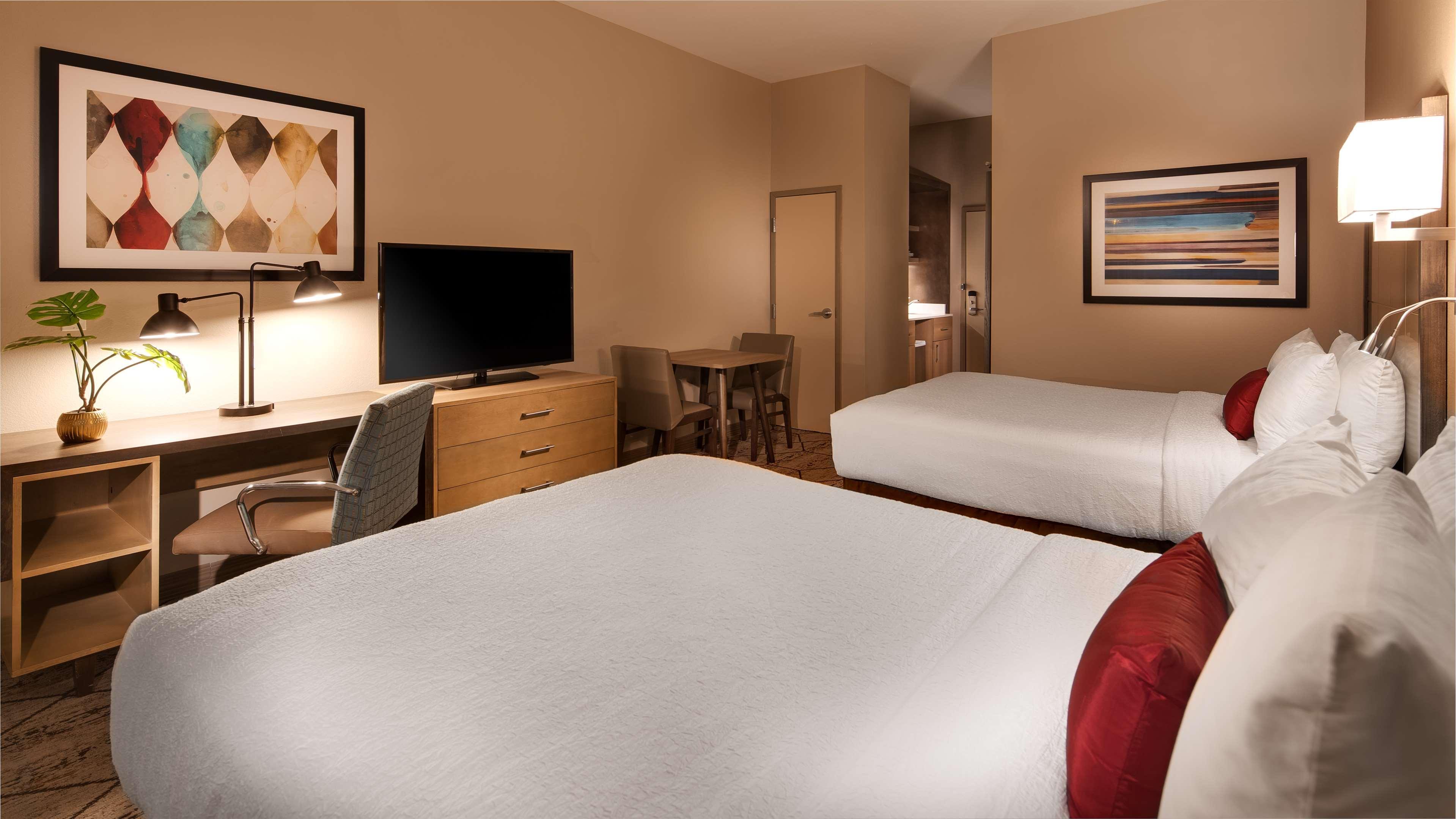 Western Hotel 3*